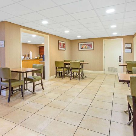 Quality Inn Slidell I-10 Экстерьер фото